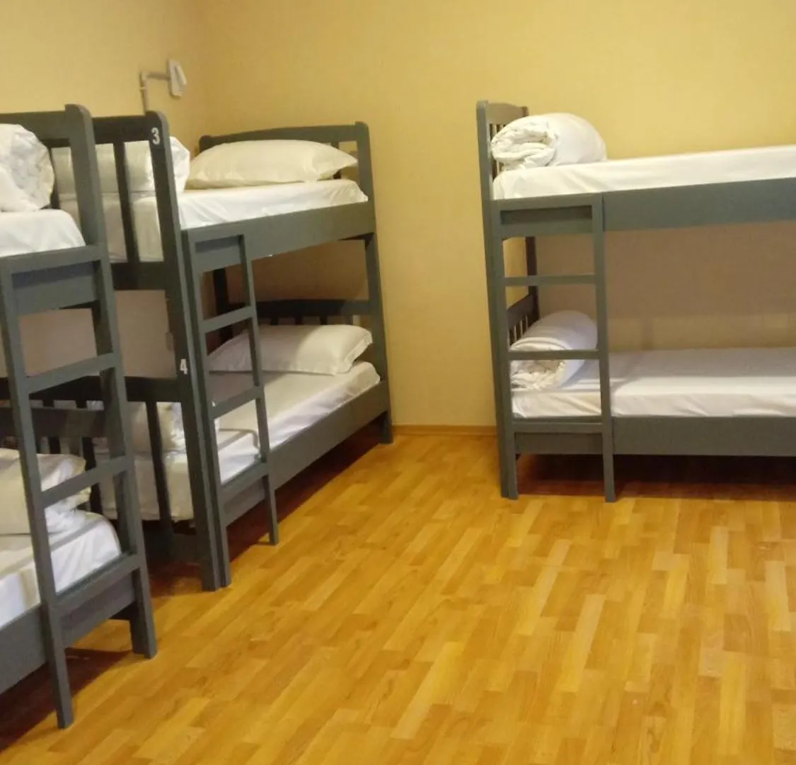Mandarine Hostel Tirana Albania
