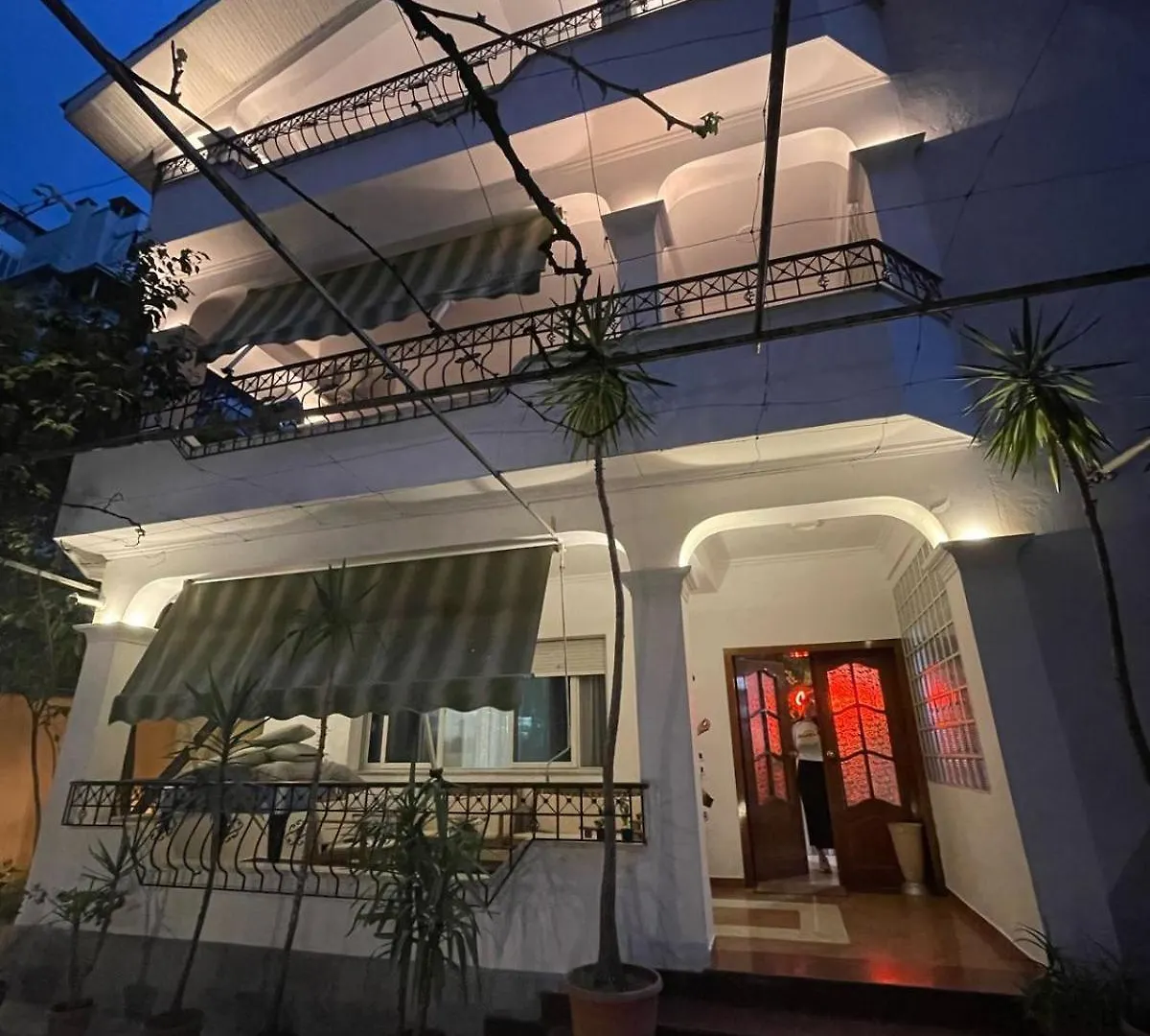 Mandarine Hostel Tirana